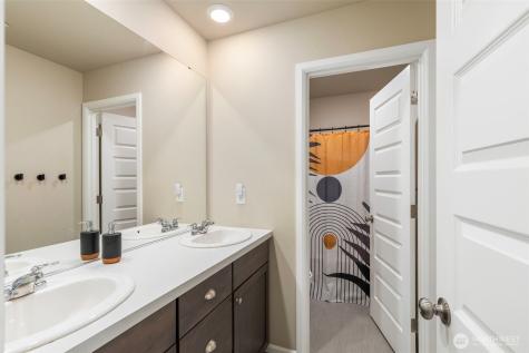4384 Acacia Lane SE Port Orchard WA 98366