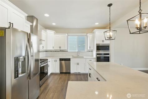 2008 84th Avenue E Edgewood WA 98371