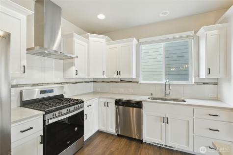 2008 84th Avenue E Edgewood WA 98371