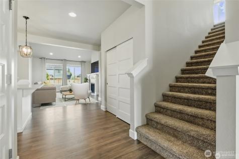 2008 84th Avenue E Edgewood WA 98371