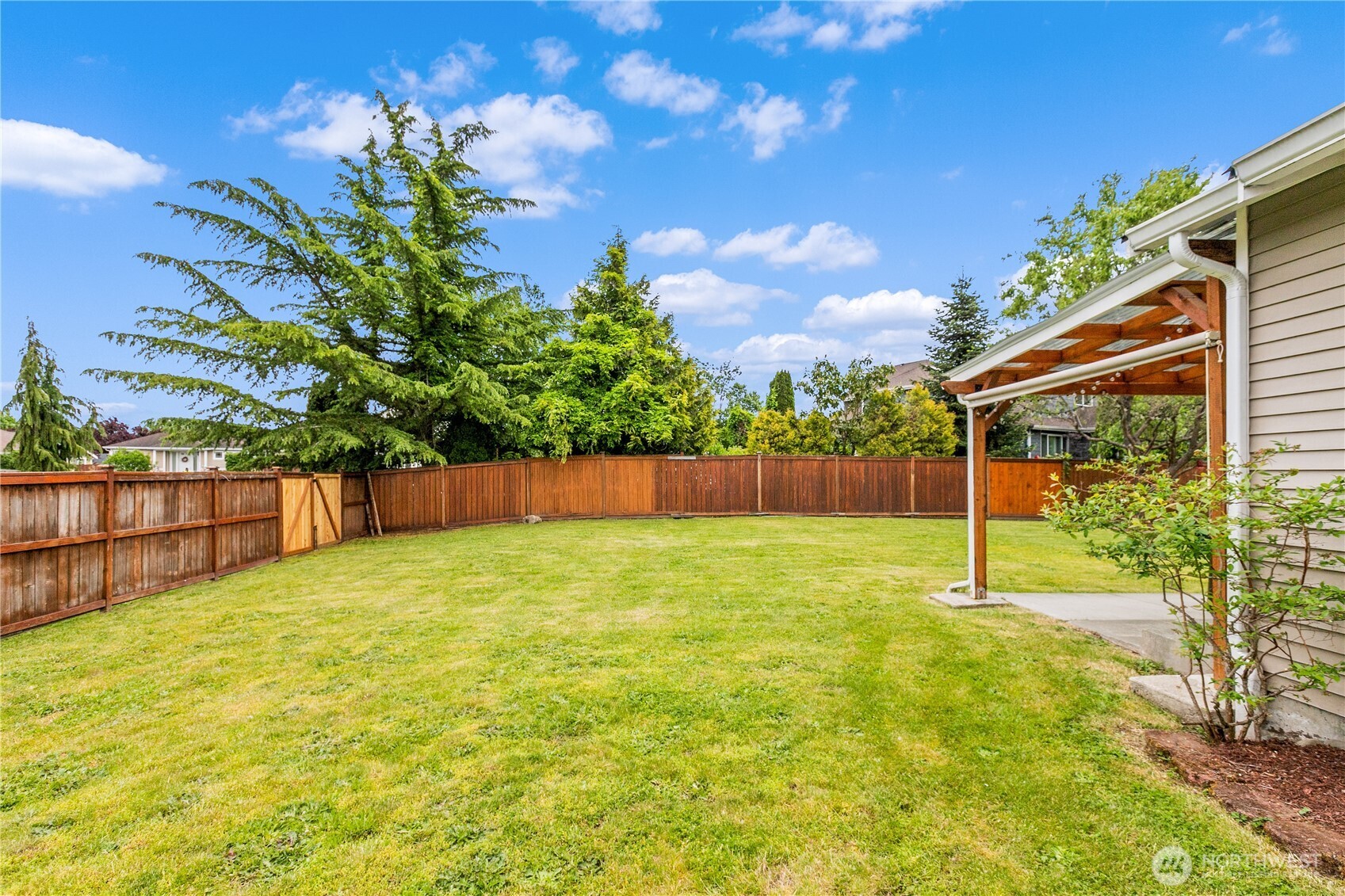 412 Ozzie Street NW Orting WA 98360