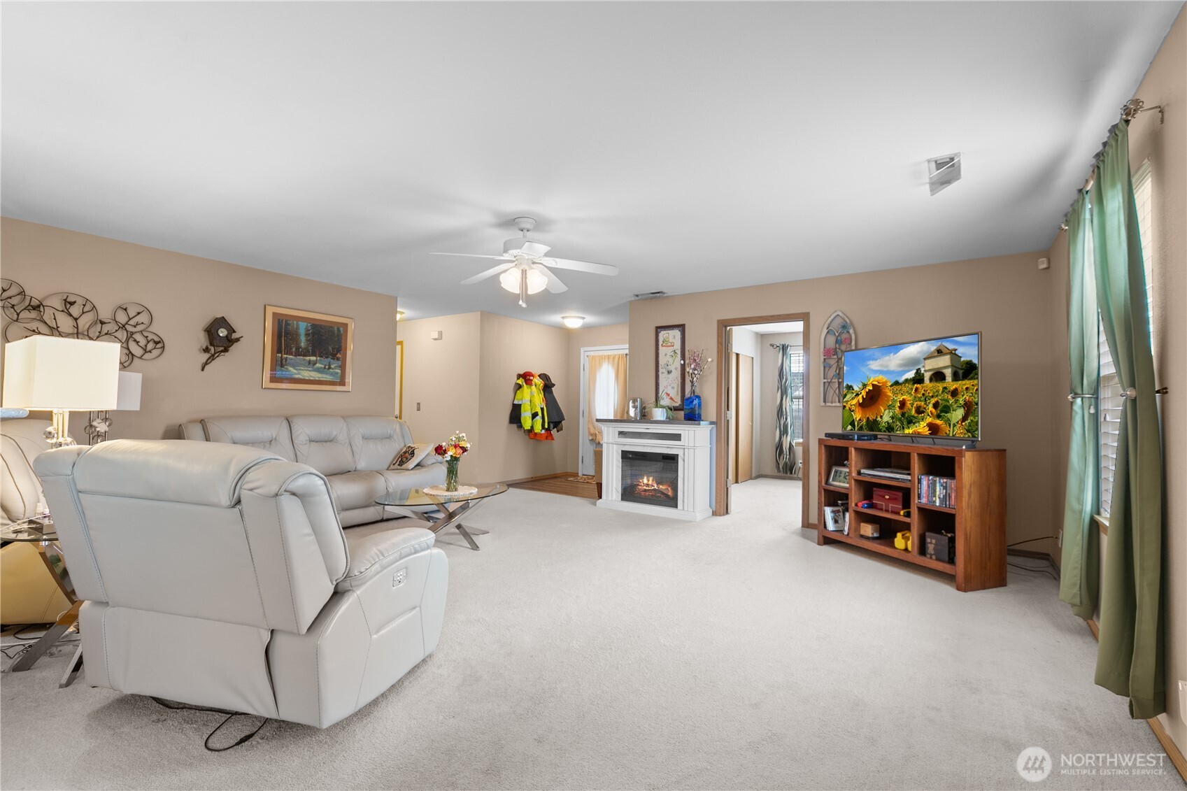 412 Ozzie Street NW Orting WA 98360