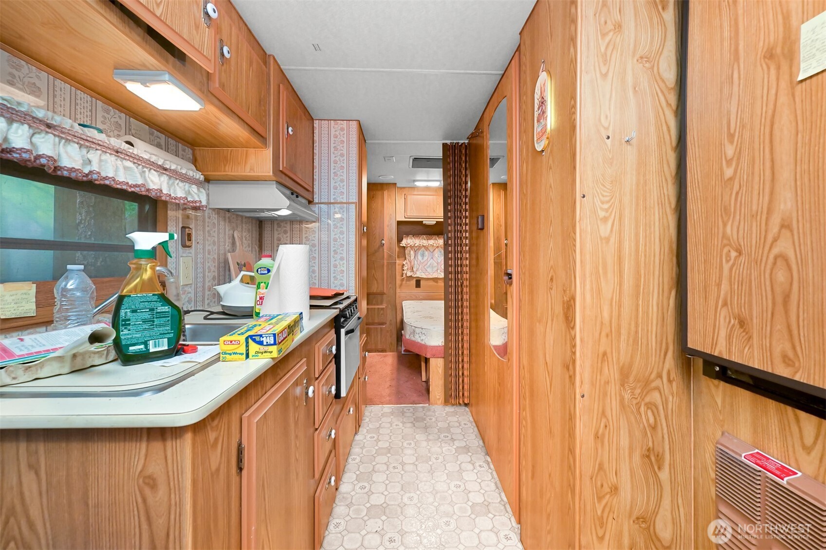 1111 Alder Lane Sumas WA 98266