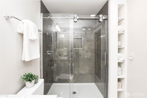 524 Wetmore Avenue Everett WA 98201