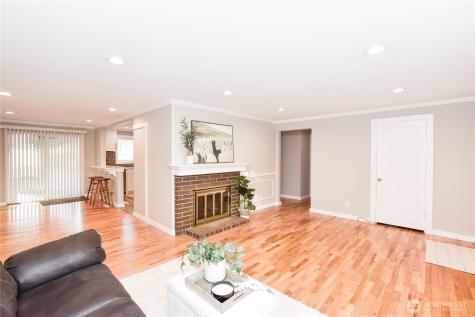 524 Wetmore Avenue Everett WA 98201