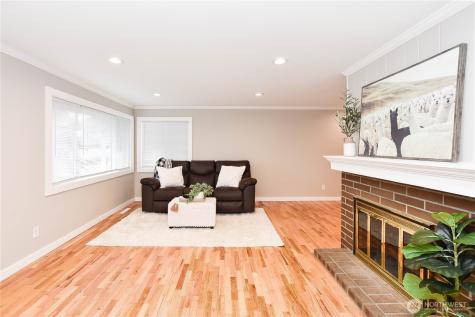 524 Wetmore Avenue Everett WA 98201