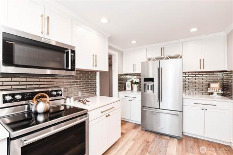 524 Wetmore Avenue Everett WA 98201