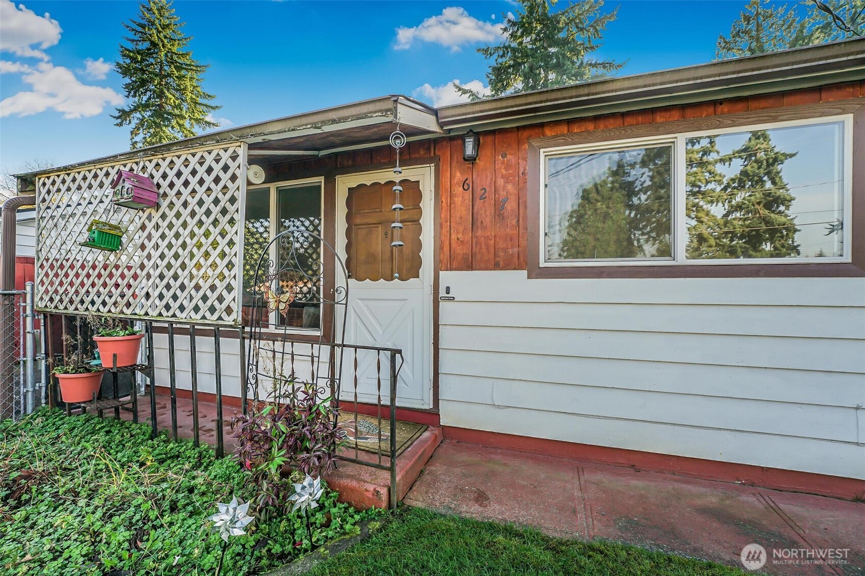627 SW 305th Street Federal Way WA 98023