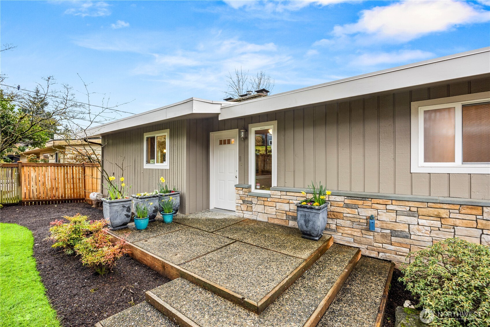 231 105th Avenue SE Bellevue WA 98004