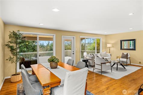 231 105th Avenue SE Bellevue WA 98004