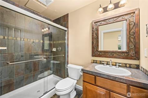 231 105th Avenue SE Bellevue WA 98004