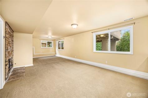 231 105th Avenue SE Bellevue WA 98004