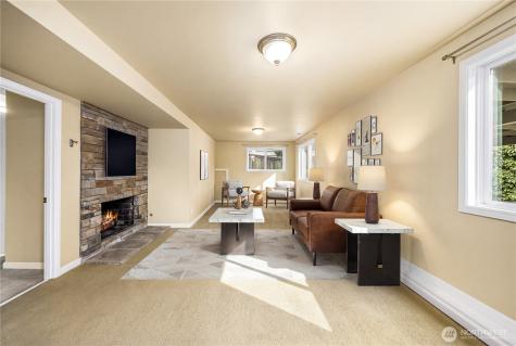 231 105th Avenue SE Bellevue WA 98004