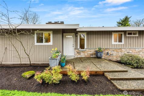 231 105th Avenue SE Bellevue WA 98004