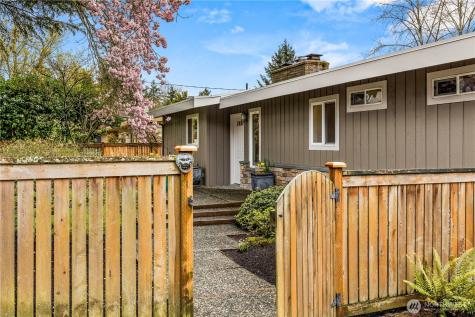 231 105th Avenue SE Bellevue WA 98004