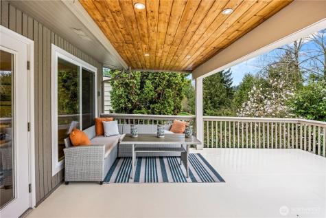 231 105th Avenue SE Bellevue WA 98004