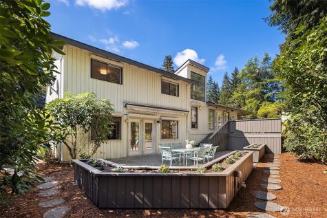 14116 NE 62nd Street Redmond WA 98052
