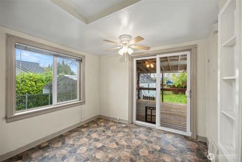 6109 Pacific Avenue Tacoma WA 98408