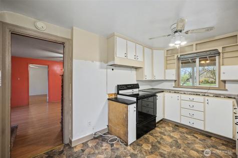 6109 Pacific Avenue Tacoma WA 98408