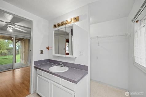6109 Pacific Avenue Tacoma WA 98408