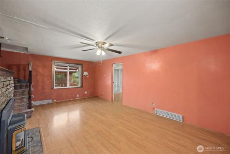 6109 Pacific Avenue Tacoma WA 98408