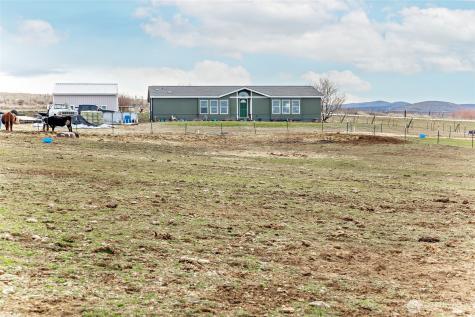 2416 Clerf Road Ellensburg WA 98926