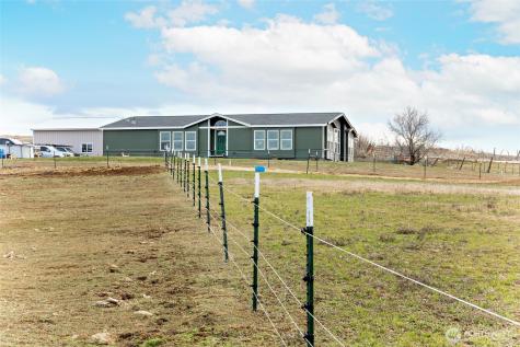 2416 Clerf Road Ellensburg WA 98926