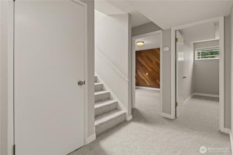 1519 NE 185th Street Shoreline WA 98155