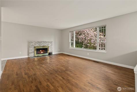 1519 NE 185th Street Shoreline WA 98155
