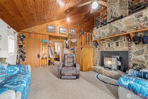3442 Moore Road Kettle Falls WA 99141