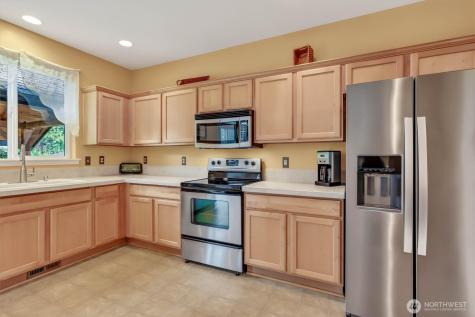 8408 19th Street NE Lake Stevens WA 98258