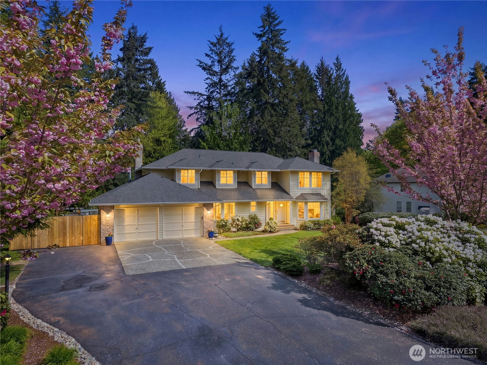 19924 163rd Avenue NE Woodinville WA 98072
