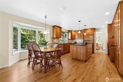 19924 163rd Avenue NE Woodinville WA 98072