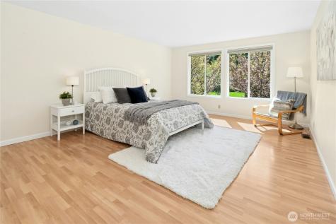 19924 163rd Avenue NE Woodinville WA 98072