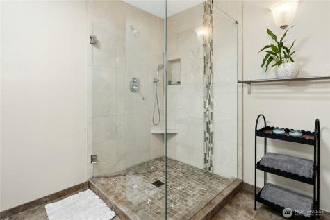 19924 163rd Avenue NE Woodinville WA 98072