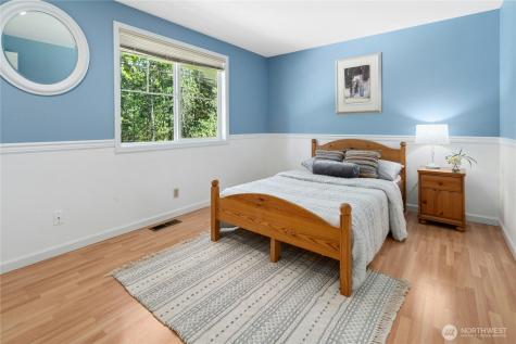 19924 163rd Avenue NE Woodinville WA 98072