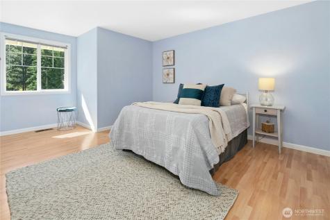 19924 163rd Avenue NE Woodinville WA 98072