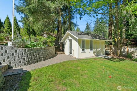 19924 163rd Avenue NE Woodinville WA 98072