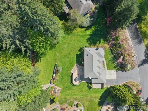 19924 163rd Avenue NE Woodinville WA 98072