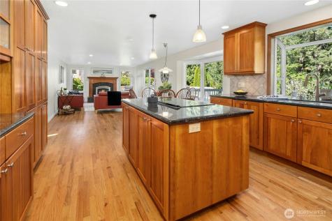 19924 163rd Avenue NE Woodinville WA 98072