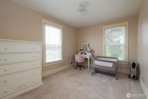 409 S 34th Street Tacoma WA 98418