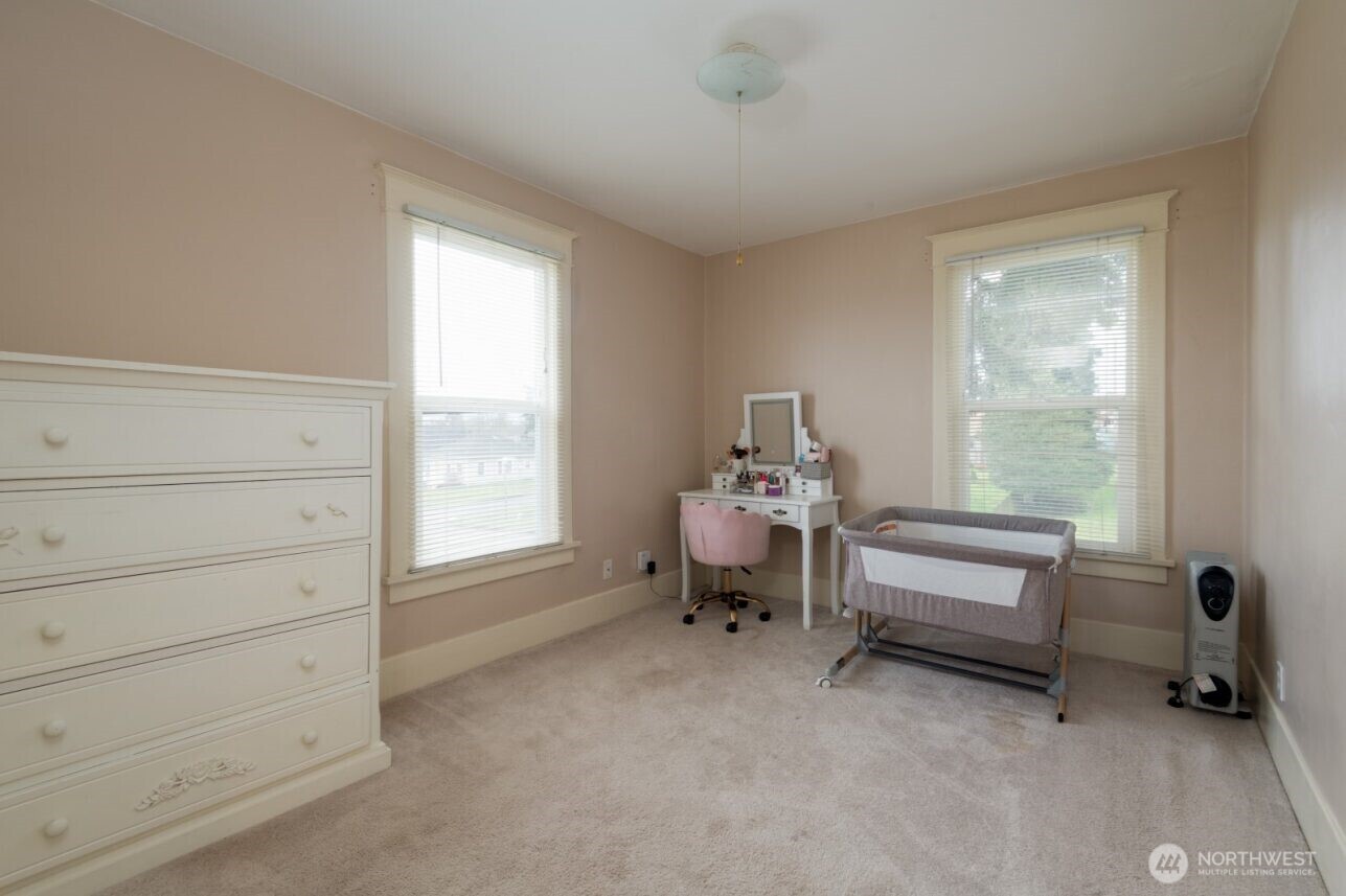 409 S 34th Street Tacoma WA 98418
