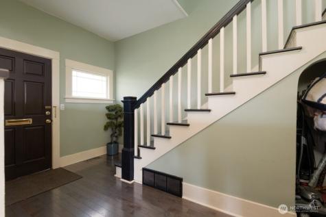 409 S 34th Street Tacoma WA 98418