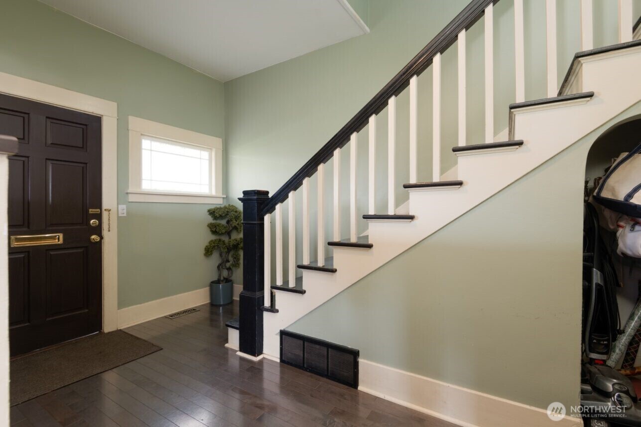 409 S 34th Street Tacoma WA 98418