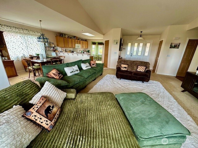 71 Onyx Sequim WA 98382