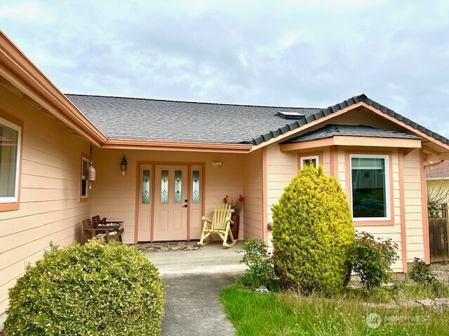 71 Onyx Sequim WA 98382