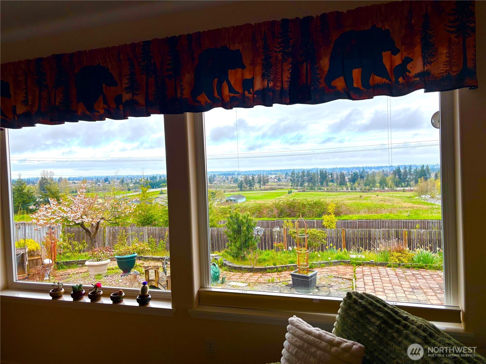 71 Onyx Sequim WA 98382