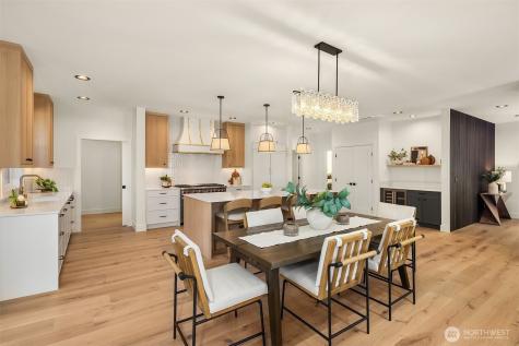 319 18th Avenue Kirkland WA 98033