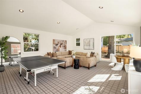 319 18th Avenue Kirkland WA 98033