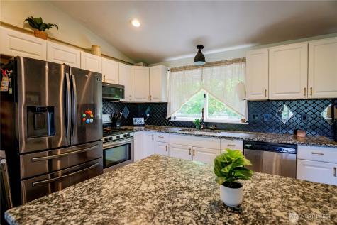 802 99th Avenue SE Lake Stevens WA 98258